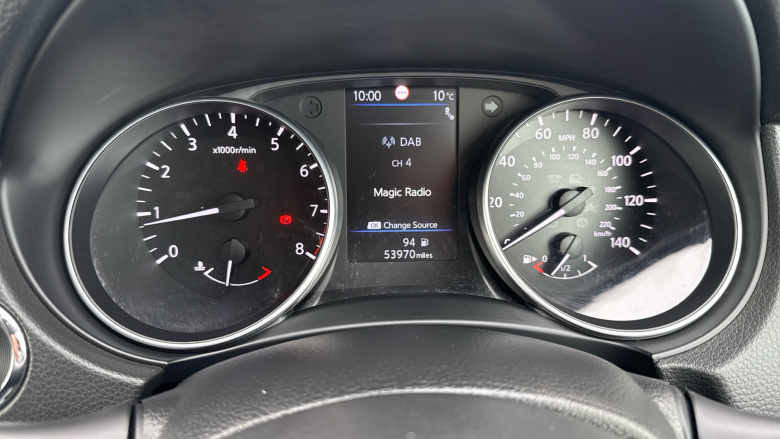 Nissan Qashqai 1.3 DiG-T Tekna 5dr Petrol Hatchback